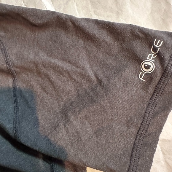 Carhartt Men's Charcoal Tee - Picture 7 of 8